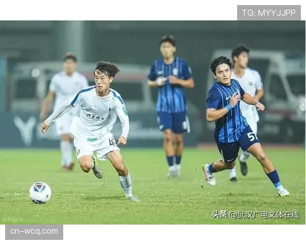 武汉三镇闵紫曦替补登场破门，打入个人中超处子球