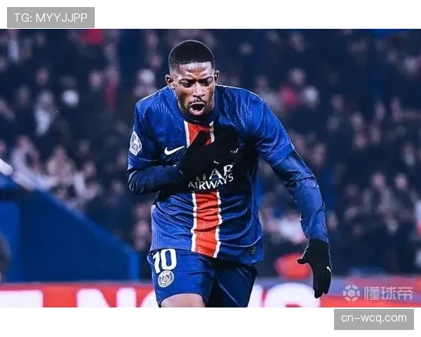 巴黎圣日耳曼前锋登贝莱进行单独训练,本轮出战成疑 巴黎圣日耳曼前锋登贝莱进行单独训练,本轮出战成疑