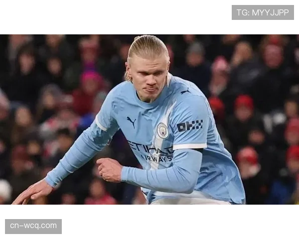 曼城利物浦巅峰对决，哈兰德补时点球绝杀攻陷安菲尔德