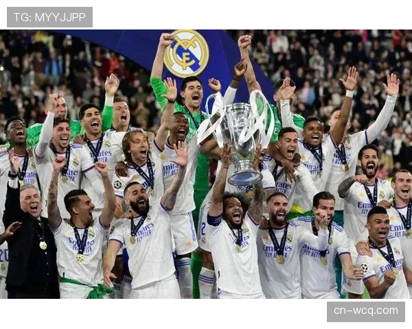 欧冠冠军奖杯将随“足球科技巴士”巡游欧洲十国，车内设VR训练体验设备